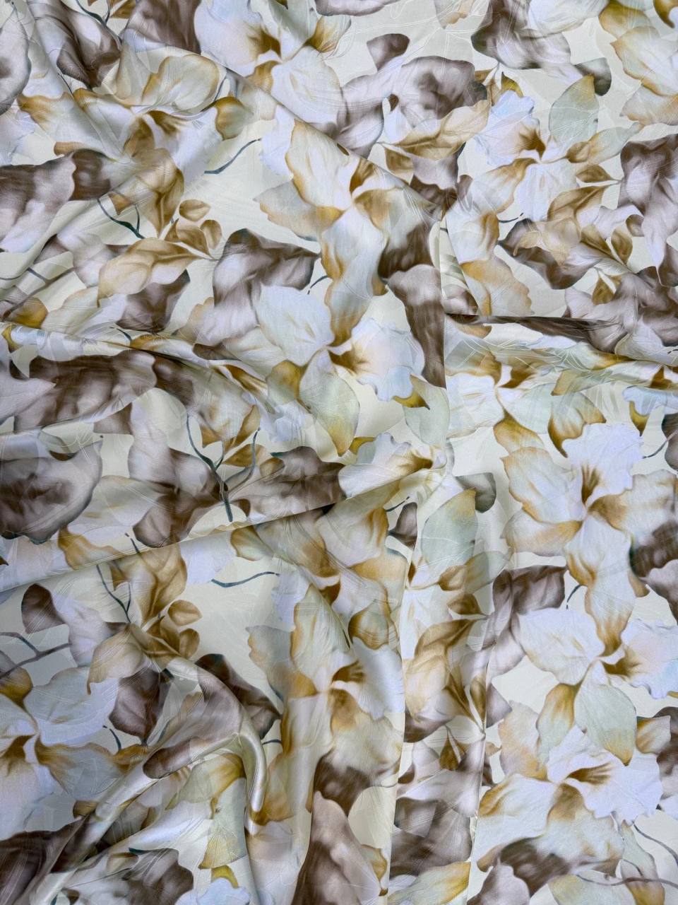 Ivory Taupe Blossom — Silk Jacquard fabric, original photograph. 